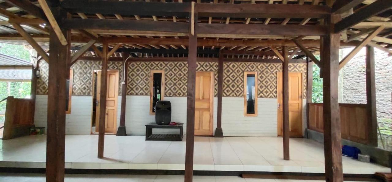 Homestay Kurnia Bantul Exterior foto