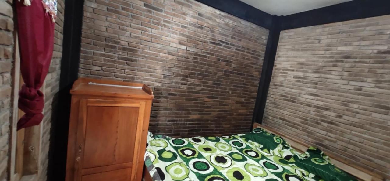 Homestay Kurnia Bantul Exterior foto