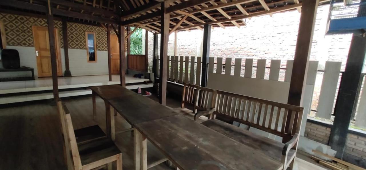 Homestay Kurnia Bantul Exterior foto