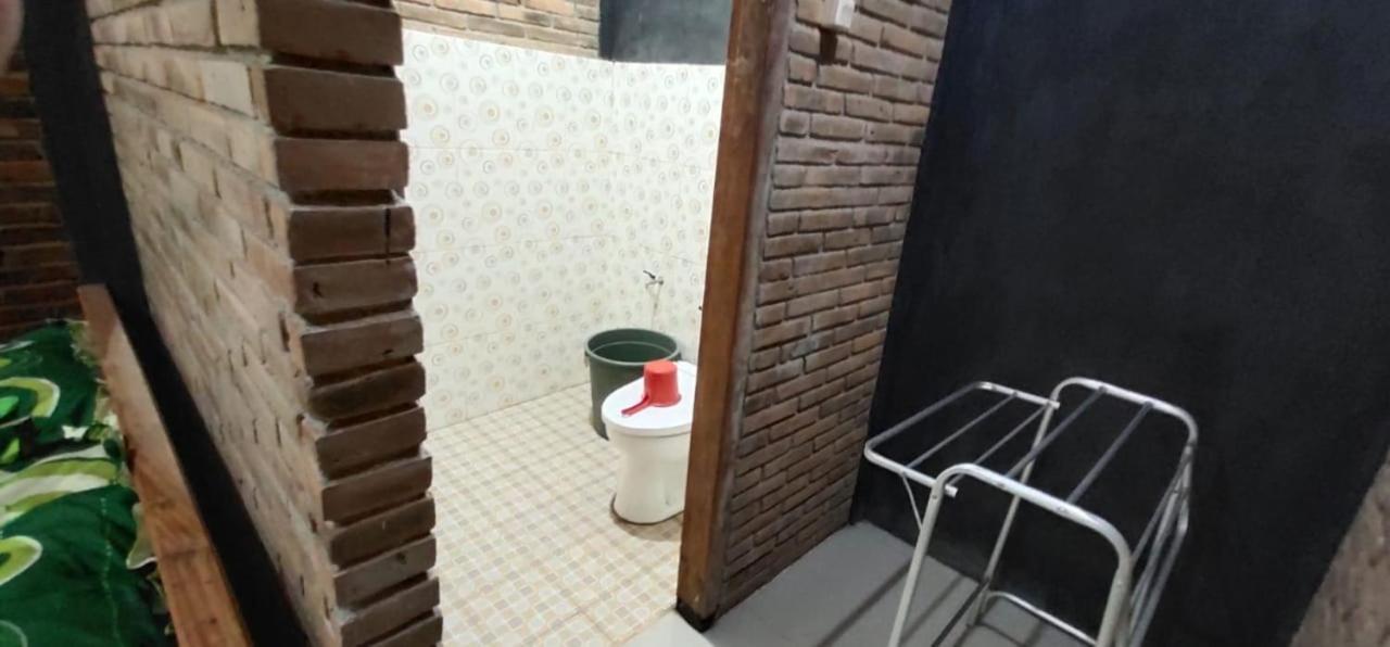 Homestay Kurnia Bantul Exterior foto